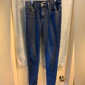 LEVI’S 720 HIGH RISE SUPER SKINNY WOMEN'S JEANS SIZE W27 L32
